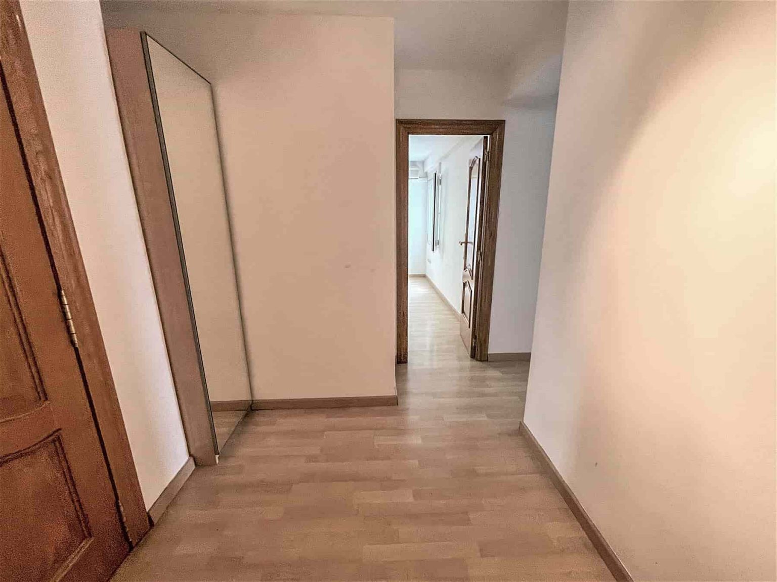 valencia penthouse for sale-pasillo